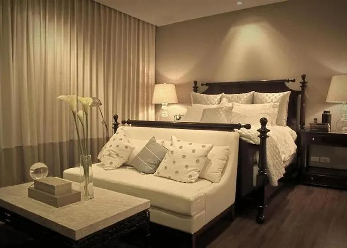 Rongratana Executive فندق