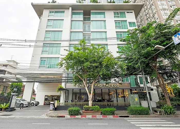 Rongratana Executive 4*