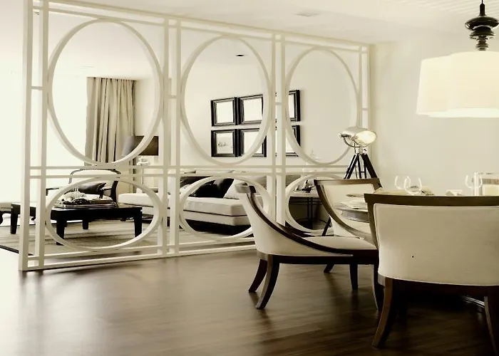 Rongratana Executive 4* 방콕