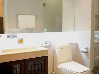 호텔 Rongratana Executive 4*